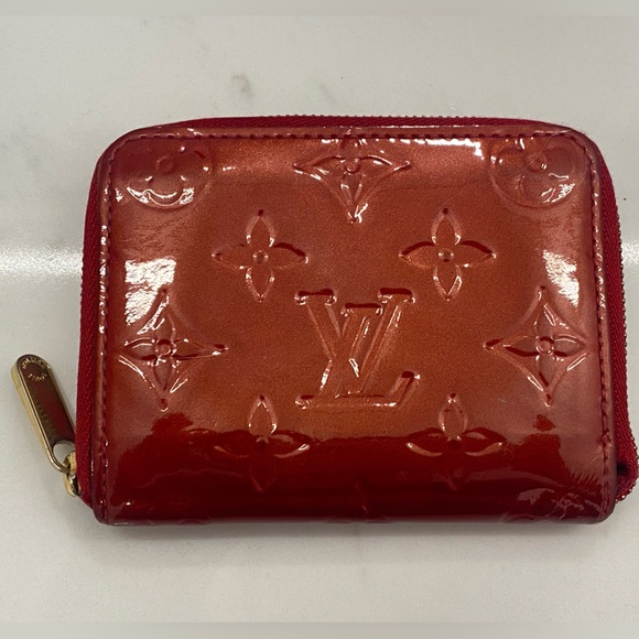 Louis vuitton cherry red vernis mini wallet / card holder - Picture 2 of 4